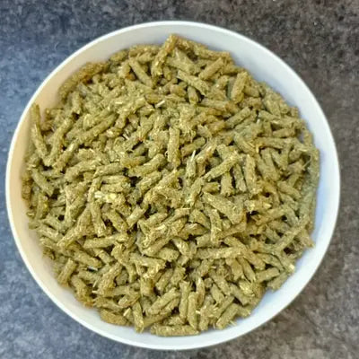 INR's Farm Fresh Timothy Hay Pellets – High-Fiber Digestive & Dental Nutrition for Small Pets